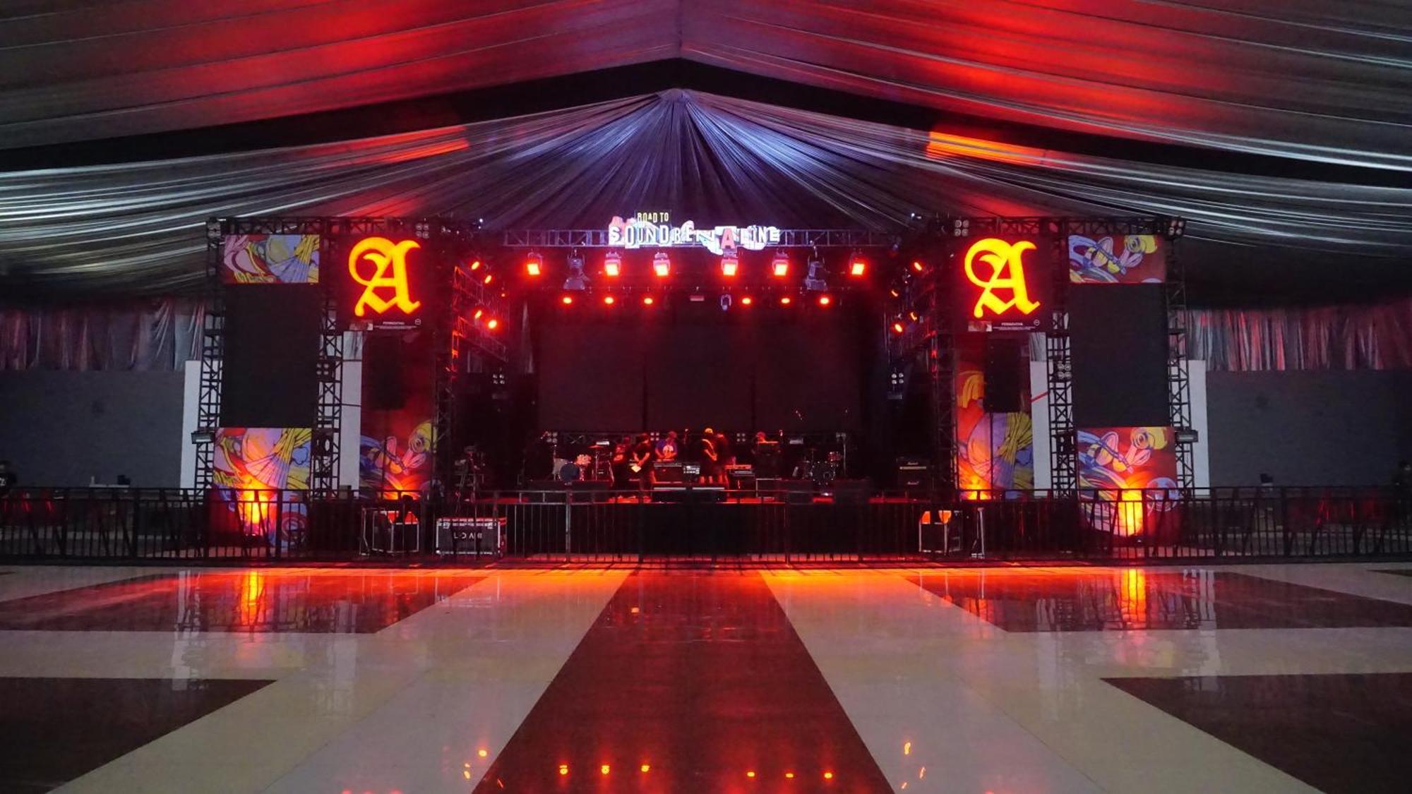 Utc Hotel Semarang Exterior foto